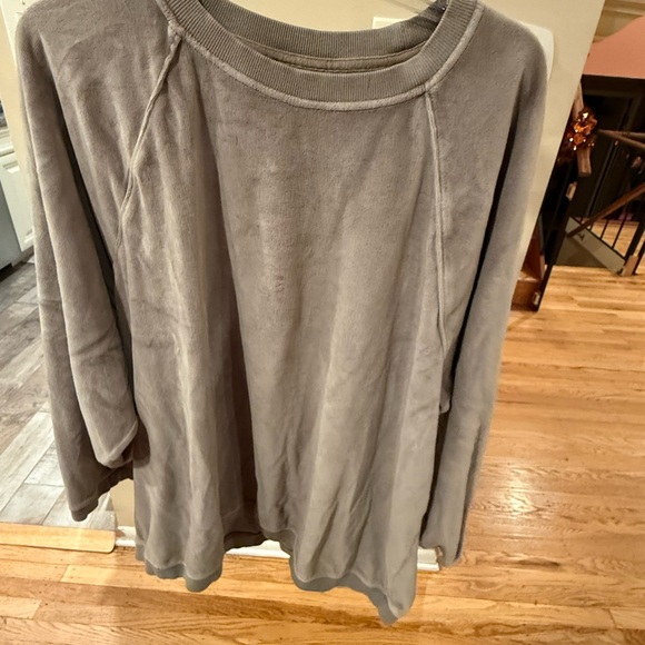 Aerie Velour Crewneck Sweatshirt – Size L - Picture 6 of 9
